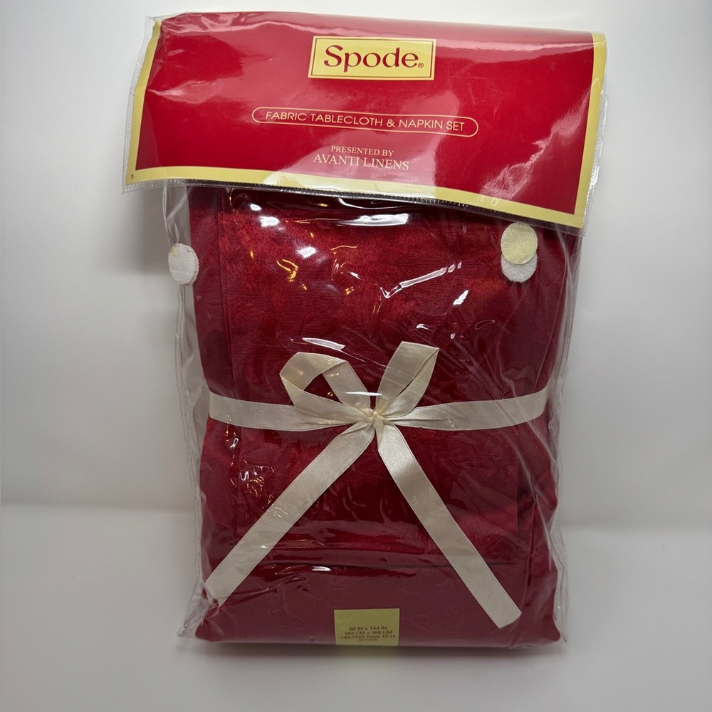 NWT Spode Crimson Dining Set 60 x 144 includes 12 napkins